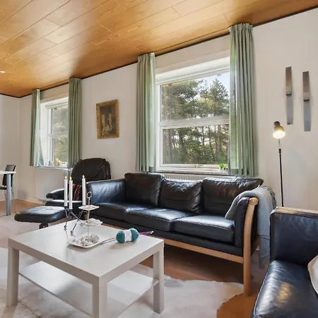 Three-bedroom In Romo Semesterbostad Romo