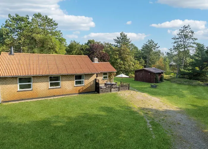 Three-bedroom In Casa de Férias *